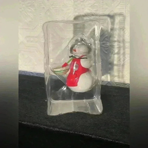 2015 Hallmark Keepsake  Ornament ~ Limited Edition ~ "Merry in the Making" - Picture 5 of 10